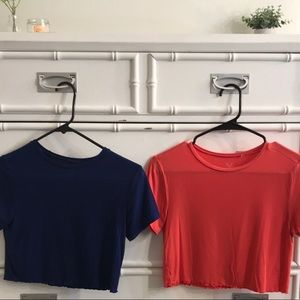 2 pacsun brand crops tees 🥺